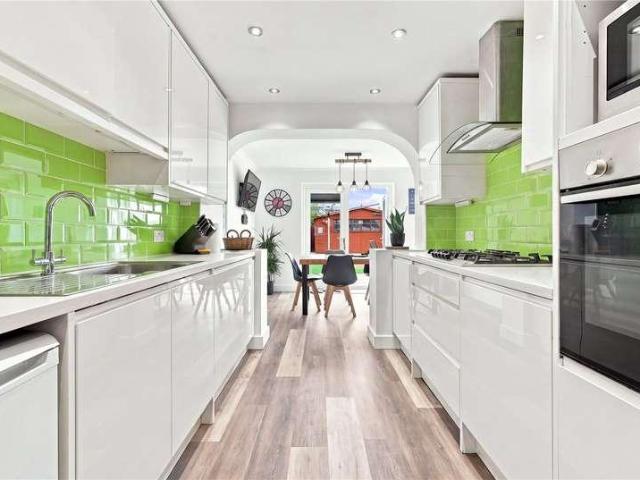 House for sale in Great Wakering, Rochford