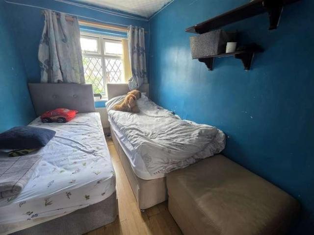 House for sale in Heald Green, Greater Manchester