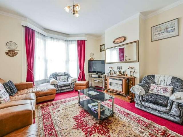 House for sale in Hornsey, Greater London