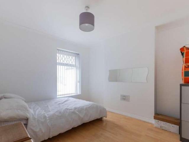 House for sale in Penarth Marina, Penarth