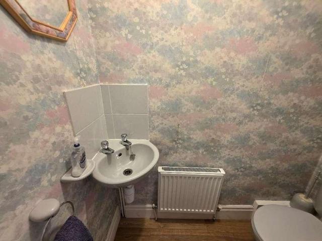 House for sale in Heald Green, Stockport