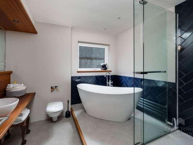House for sale in Hartley, Mount Wise