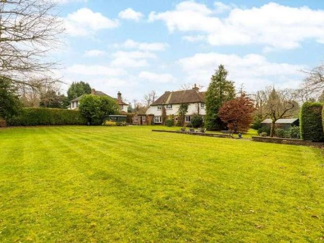 House for sale in Westborough, Surrey
