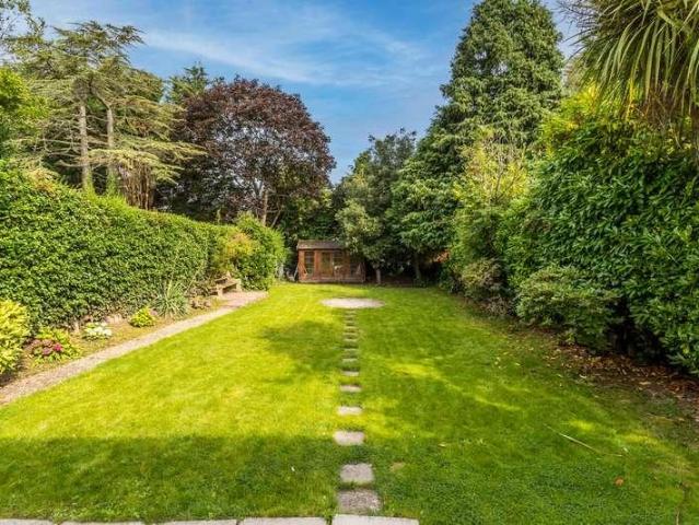 House for sale in Kingston Vale, Greater London