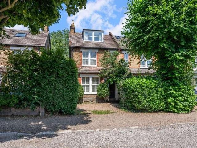 House for sale in Penge, Greater London