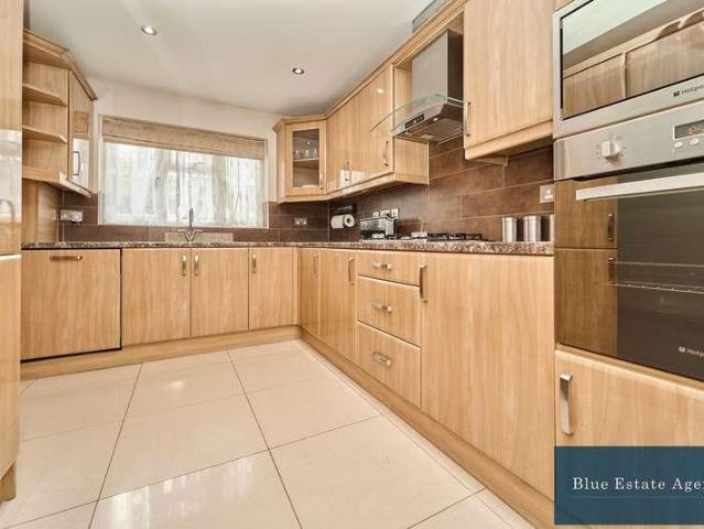 House for sale in London Borough of Hounslow, Greater London