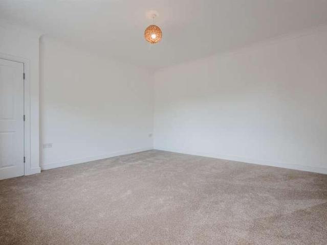 House for sale in Oughtrington, Warrington