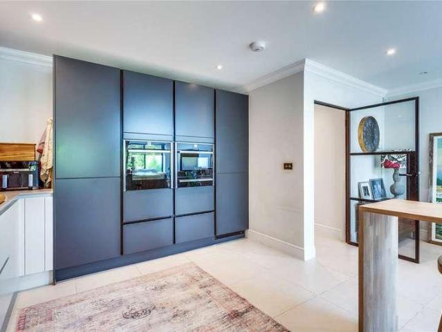 House for sale in Shiplake, Berrick Salome
