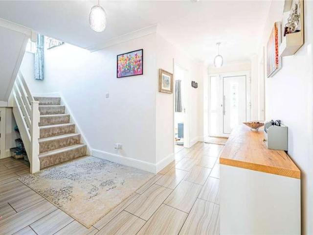 House for sale in Kensworth, Bedfordshire
