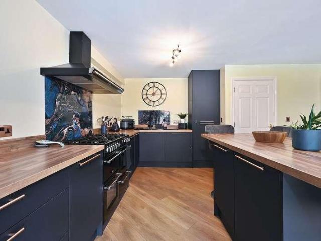 House for sale in Bridgefield, Kent