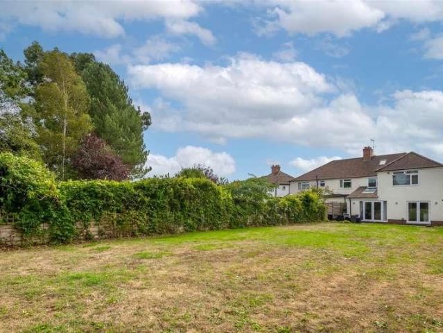 House for sale in Red Hill, Surrey