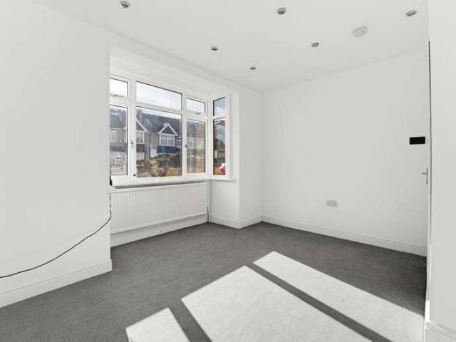 House for sale in London Borough of Ealing, Greater London
