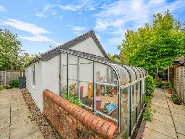House for sale in Pembridge