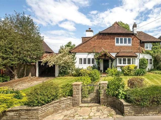 House for sale in Croydon, Addiscombe