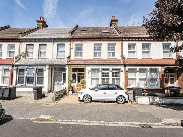 House for sale in London Borough of Croydon, Thornton Heath