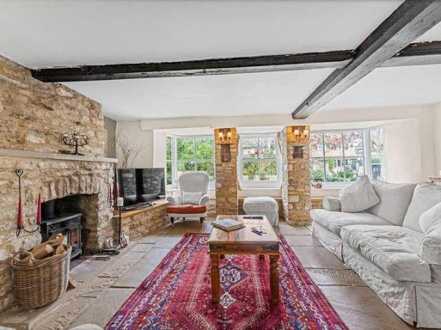 House for sale in Black Bourton, Oxfordshire