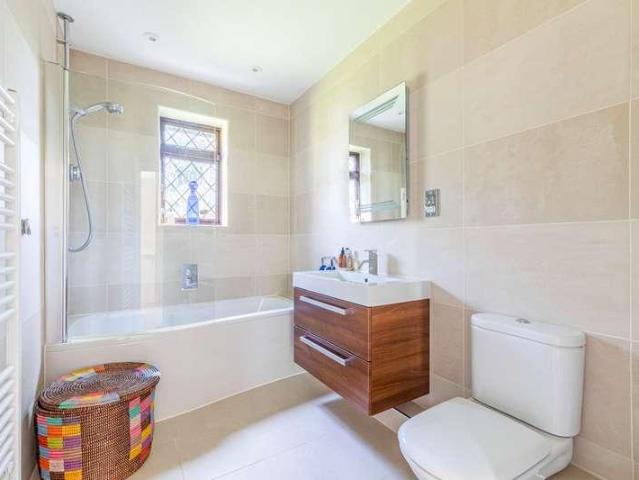 House for sale in Sheerwater, Woking