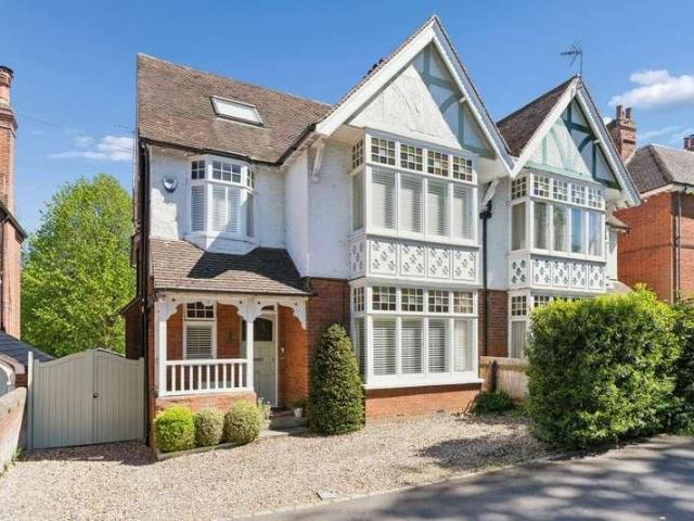 House for sale in King's Walden, Hertfordshire