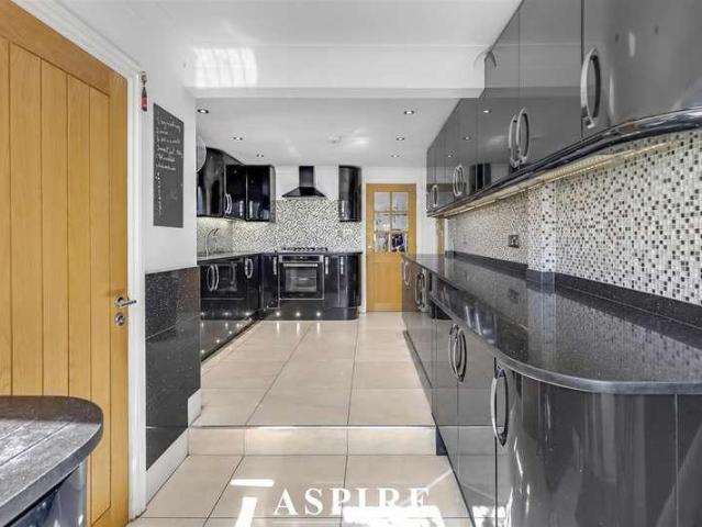House for sale in Leigh Beck, Castle Point
