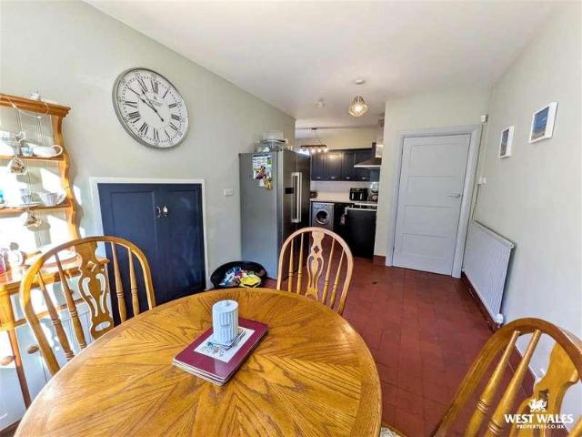 House for sale in Llangynnwr, Carmarthen