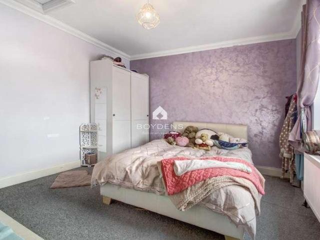 House for sale in Fordham Heath, Essex