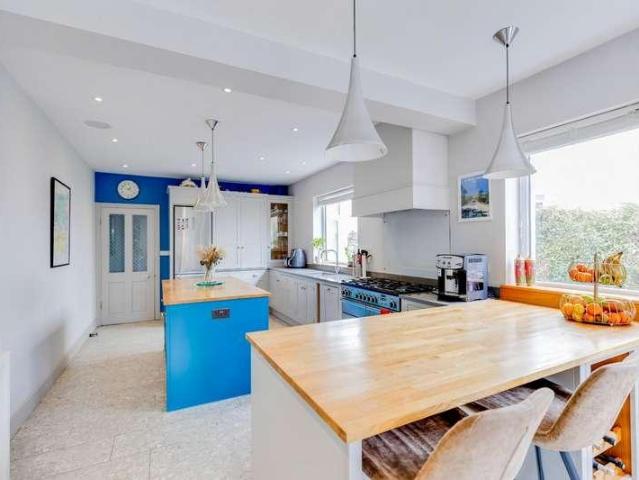 House for sale in Morristown, Penarth