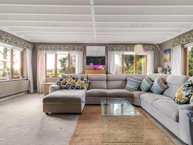 House for sale in Chelmondiston, Suffolk