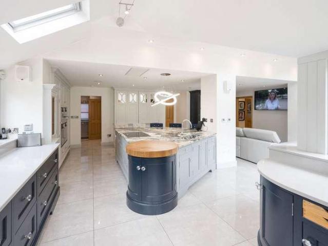 House for sale in Barwick in Elmet and Scholes, Barwick In Elmet