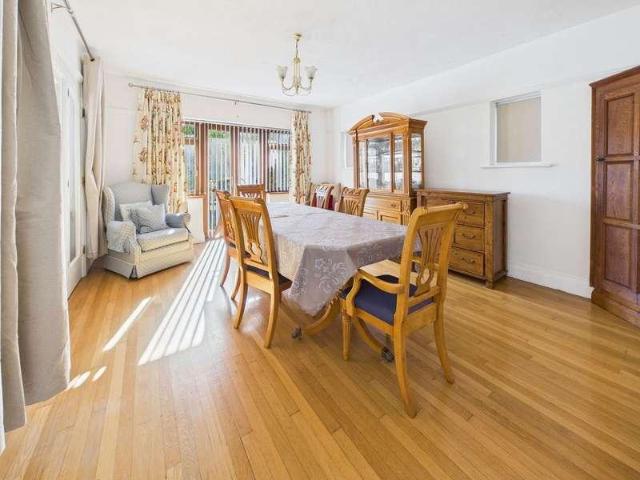 House for sale in Fishersgate, West Sussex