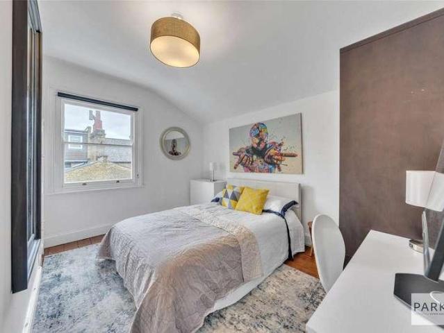House for sale in Fulham, Greater London