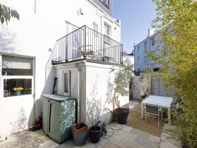 House for sale in West Hoe, Mount Wise
