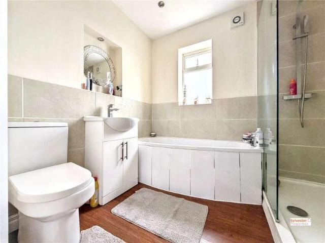 House for sale in Stanley