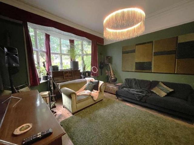 House for sale in Avenues, Hull