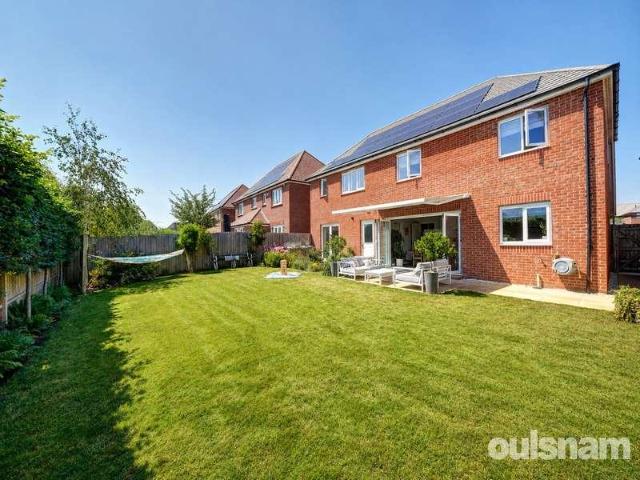 House for sale in Primsland, Crookhill