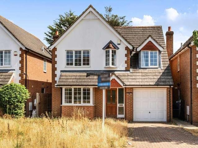 House for sale in Hayes, Greater London