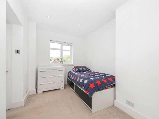 House for sale in Coulsdon, London Borough of Croydon