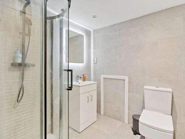 House for sale in Farnham Common, Buckinghamshire