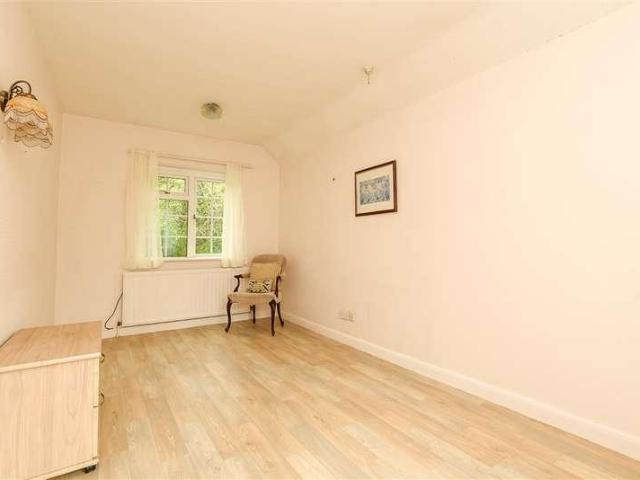 House for sale in Meath Green, Reigate and Banstead
