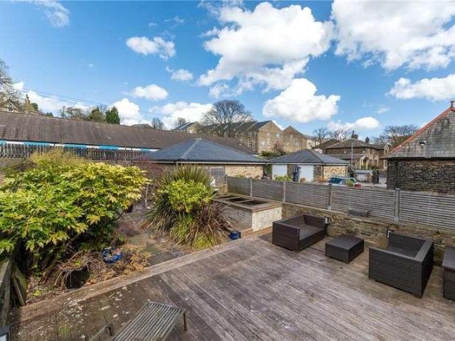 House for sale in Thornton, West Yorkshire