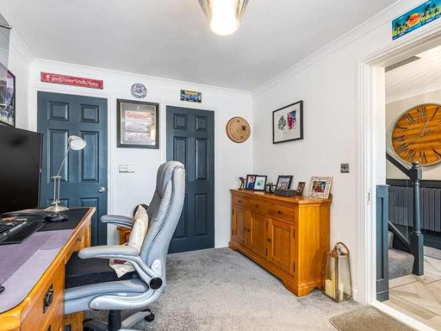 House for sale in Morton