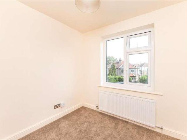 House for sale in Frizinghall, West Yorkshire