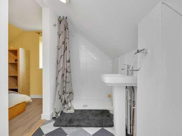 House for sale in Swanmore, Hampshire