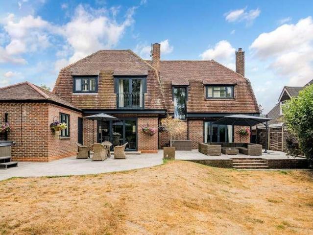 House for sale in Red Hill, Surrey