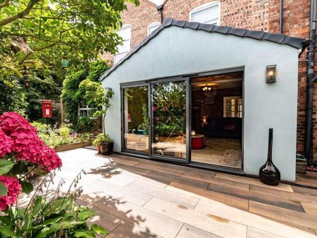 House for sale in Lichfield, Boley Park