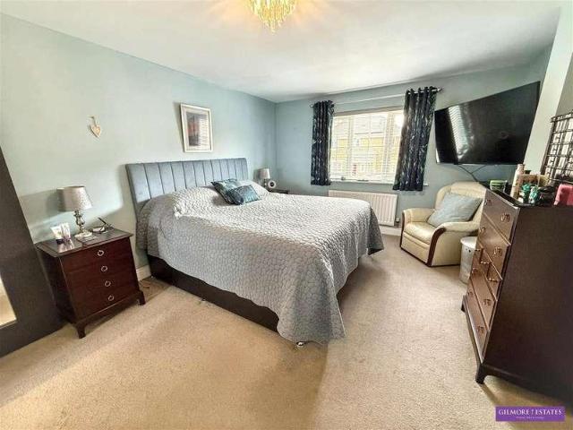 House for sale in Tantobie, Flint Hill