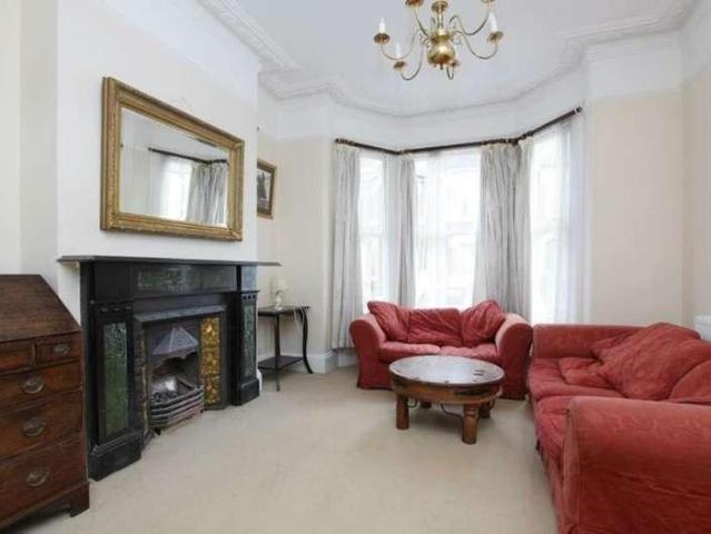 House for sale in Stockwell, Greater London