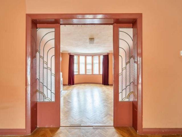 House for sale in Temple Fortune, Greater London