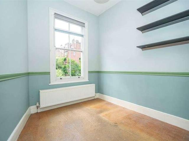 House for sale in Crouch End, Greater London