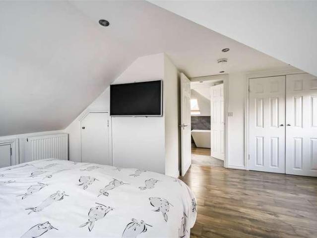 House for sale in Wokingham