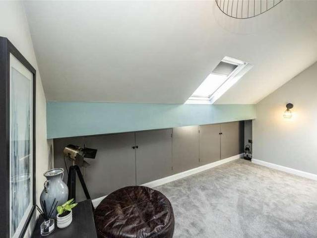 House for sale in Gledholt, Huddersfield